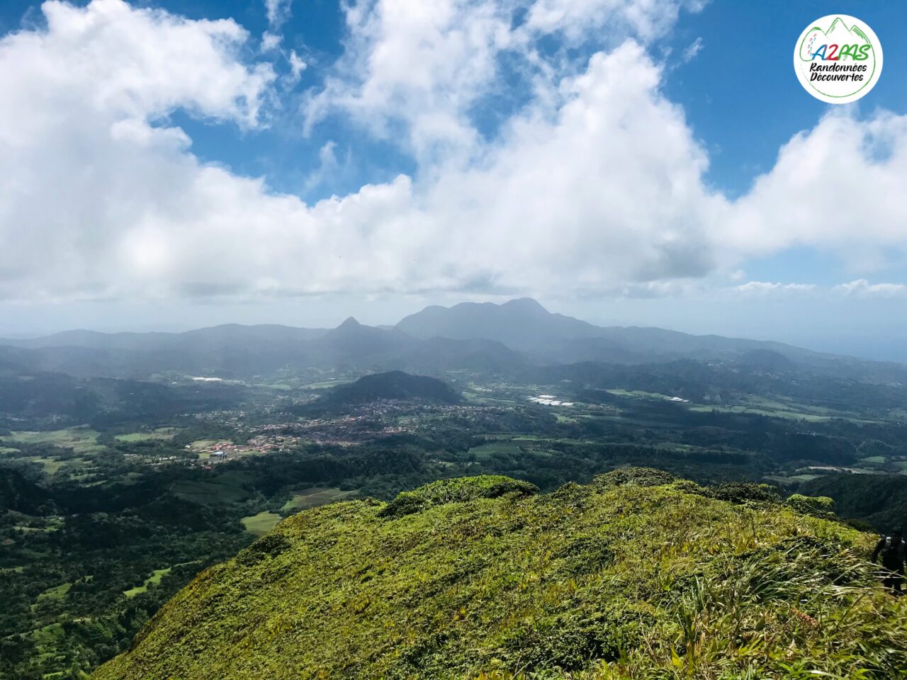 randonnee-montagne-pelee-martinique-avec-une-guide-de-randonnee-professionnelle2